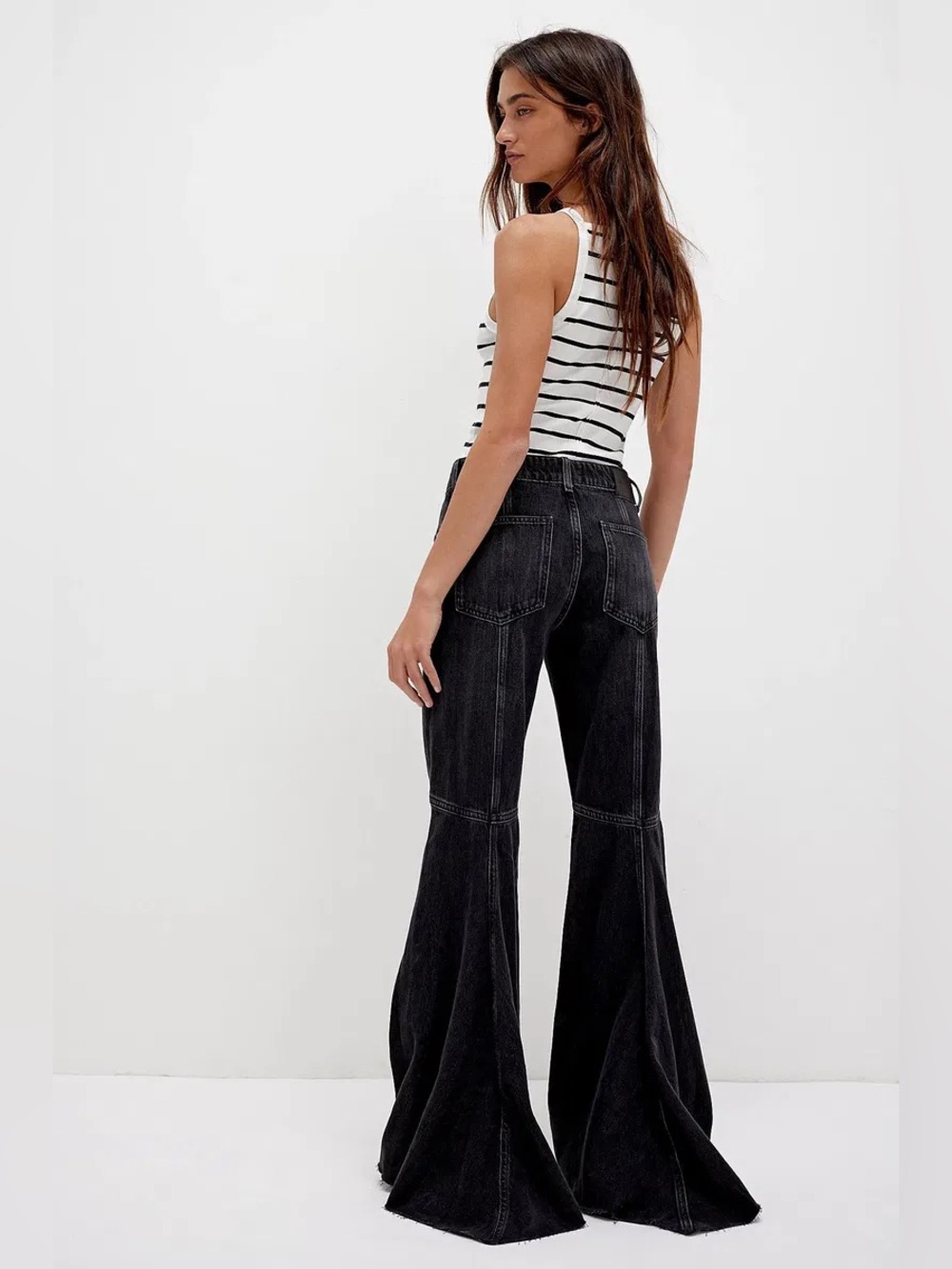 NWT Free People ‘Live Wire’ Flare Jeans